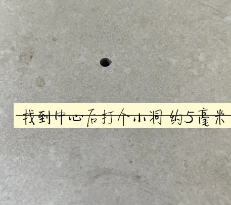 韩城瓷砖空鼓维修公司专业解答在瓷砖铺贴过程中，如果砂料搅拌不均匀，将会带来以下问题